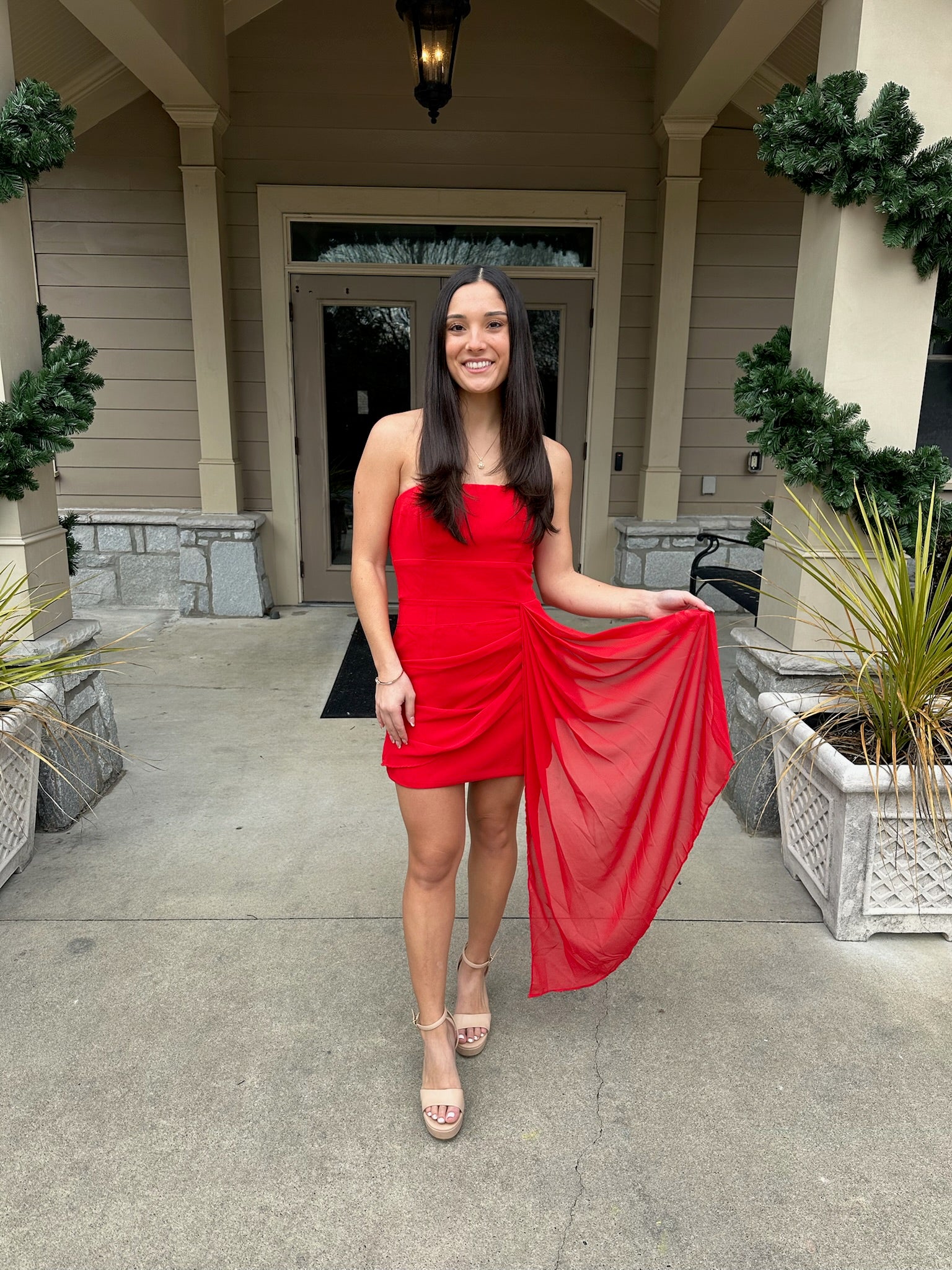 Sweetheart Red Strapless Mini Dress – Millie Grace Boutique